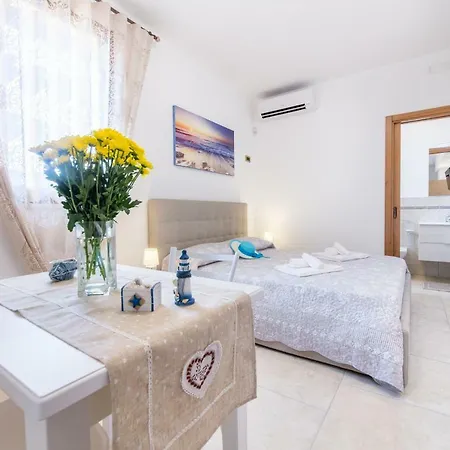 Monolocale Garden טביאנו